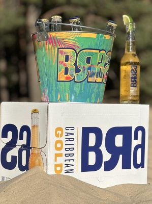 Doos 24 flessen met Brasa Bucket gevuld met 5 flessen